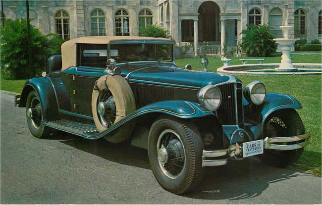 1930 Cord Classic Car Postcard SC9077