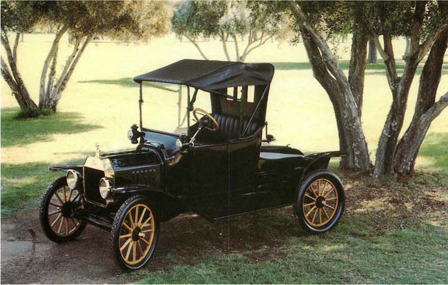 1914 Ford Model T Roadster