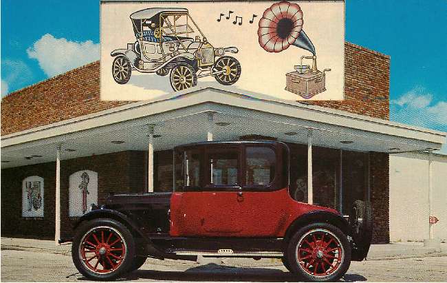 1916 Dorris, Opera Coupe Classic Car Postcard