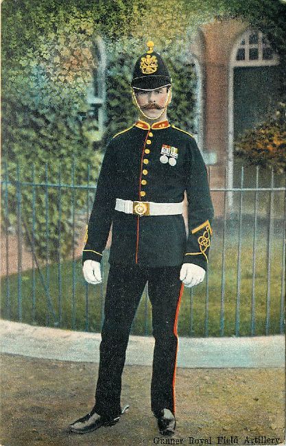 Gunner Royal Field Artillery Great Britain Guard Postcard