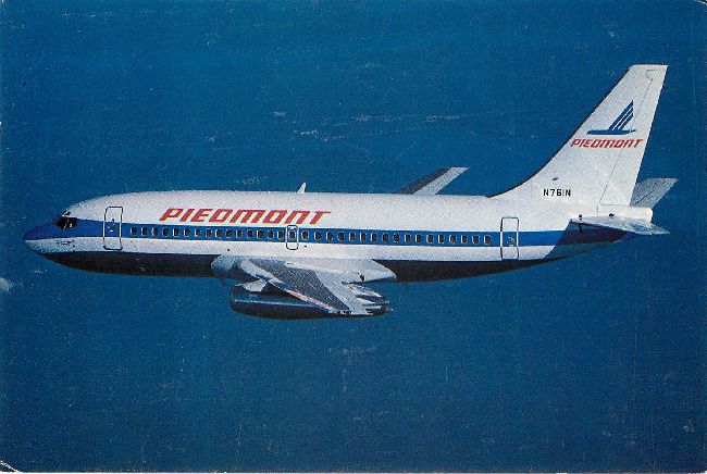 Piedmont Airlines Postcard BOEING 737-200