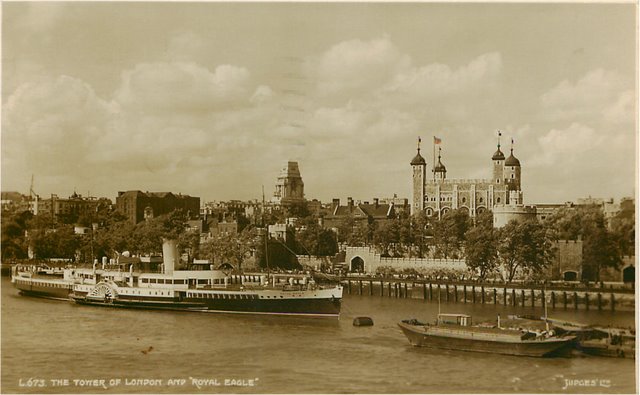L. 673 The Tower of London and "Royal Eagle" Steamboat