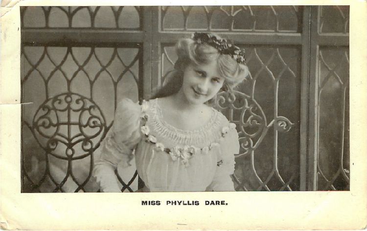 Miss Phyllis Dare - No. 1242 Postcard