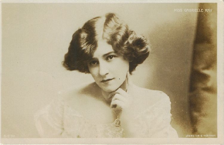 Miss Gabrielle Ray - No. E. 98 Postcard